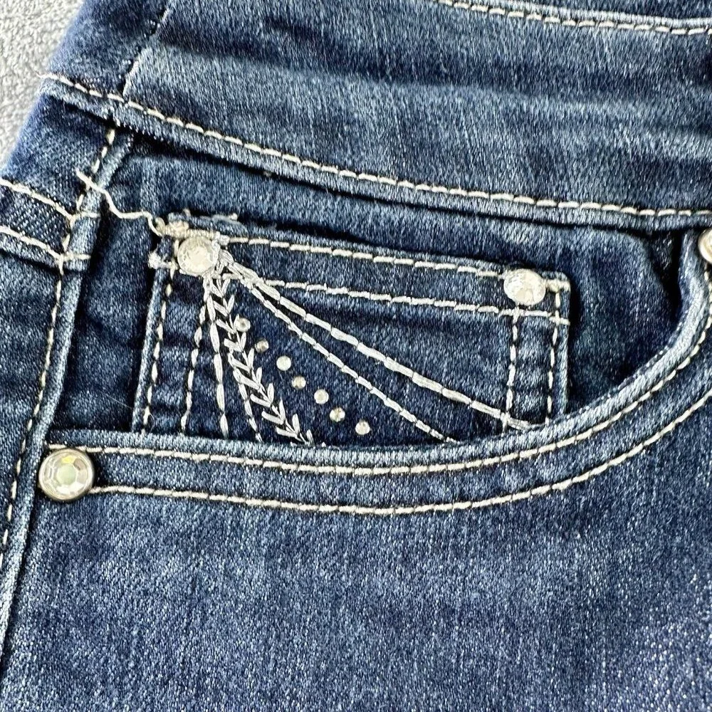 Christopher & Banks Rhinestone Jean Shorts Sz 6 Blue Pockets‎ Flowers Cuffed EUC